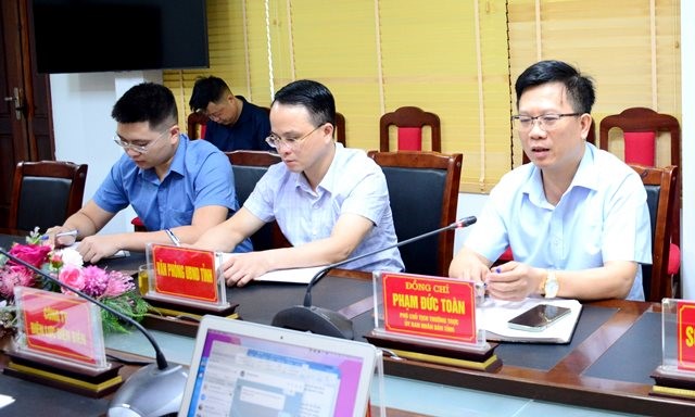 VPUB - Đoàn công tác Tổng Công ty Điện lực miền Bắc làm việc với lãnh đạo UBND tỉnh Điện Biên